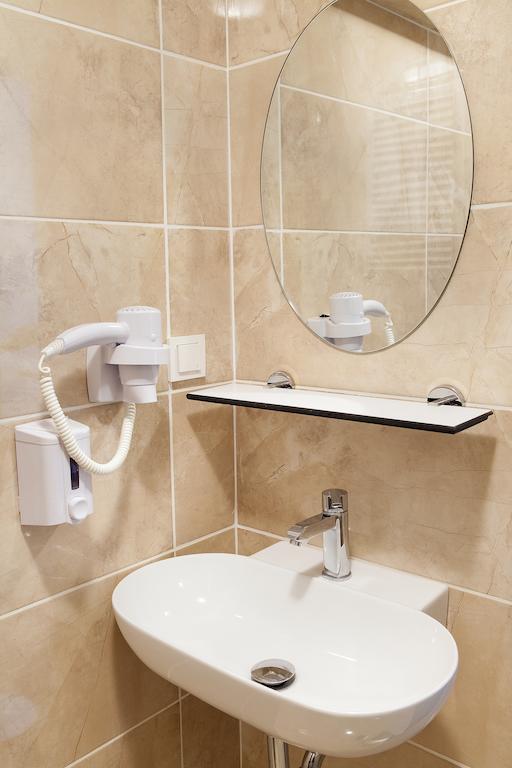 Hotel Emge اسطنبول الغرفة الصورة